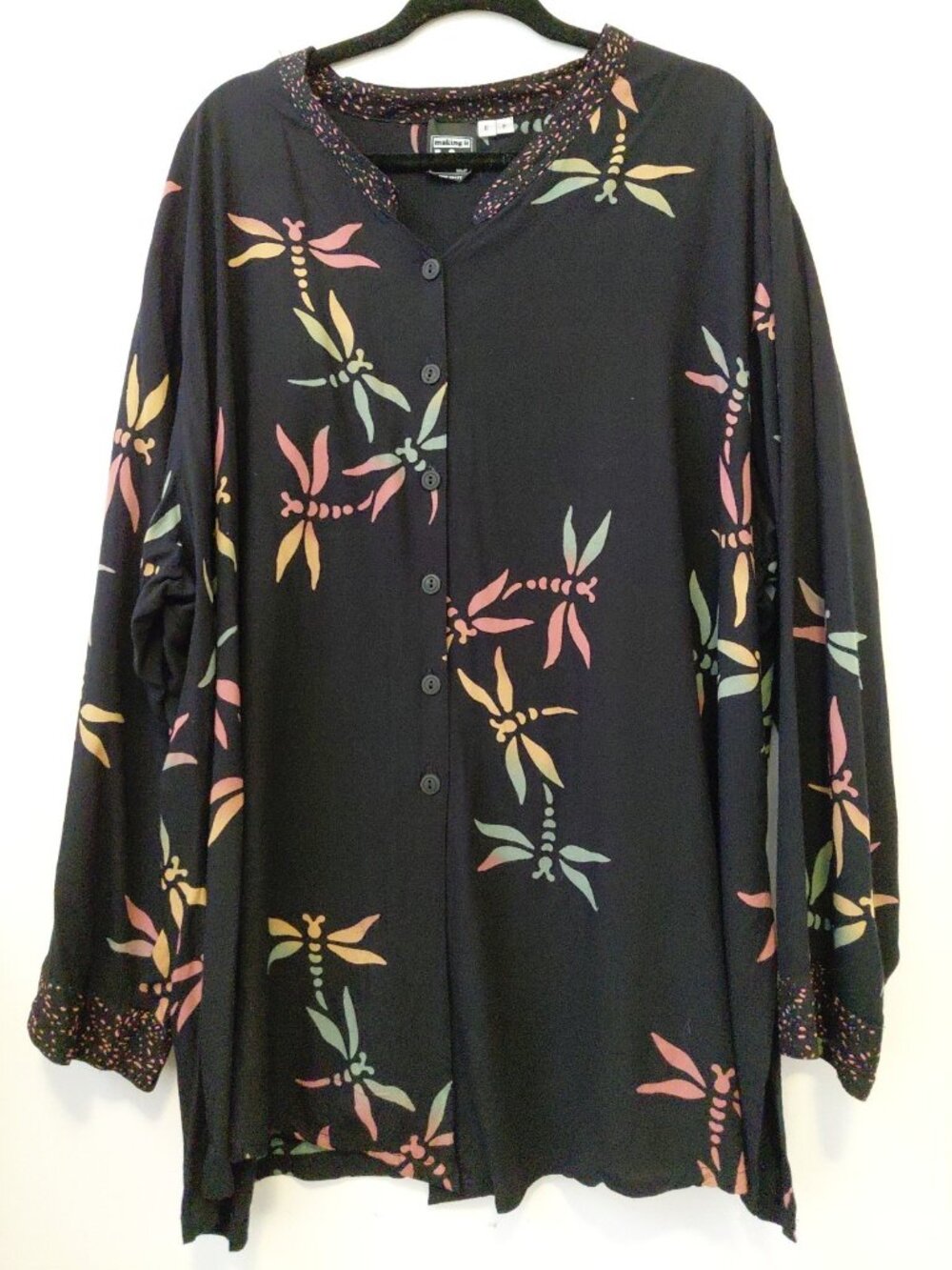 Making It Big Women's Button Front Blouse Dragonfly Print 3X-4X Black